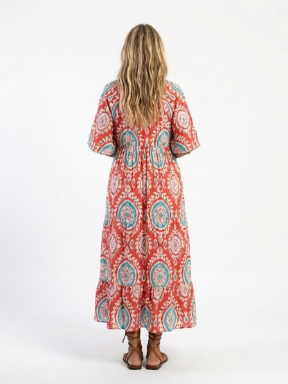 Zaria | Robe midi à imprimé paisley et décolleté en V à manches courtes