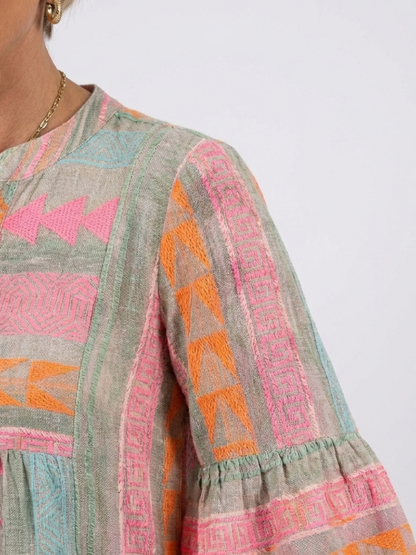 Maelle | Robe à encolure en V avec imprimé géométrique, longueur genou