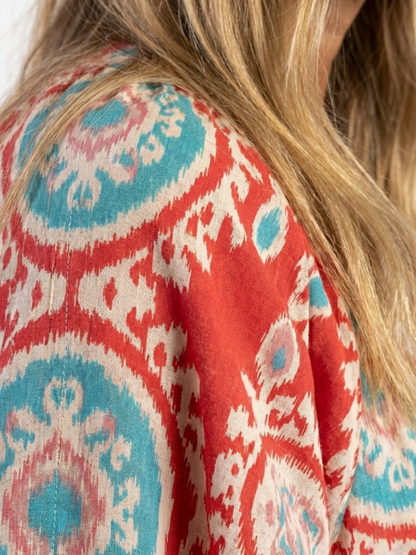 Zaria | Robe midi à imprimé paisley et décolleté en V à manches courtes