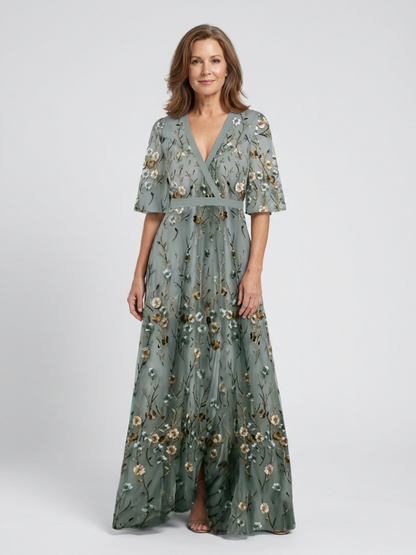 Evadne | Robe maxi florale à décolleté en V avec manches courtes